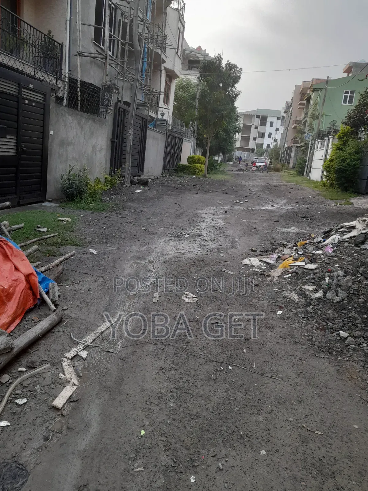 4bdrm House in Akaky Kaliti for sale