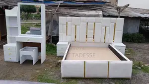 Photo - Bed 150cm High Quality Wood Work