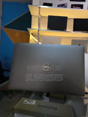 Photo - New Laptop Dell Precision 5550 16GB Intel Core I9 SSD 512GB