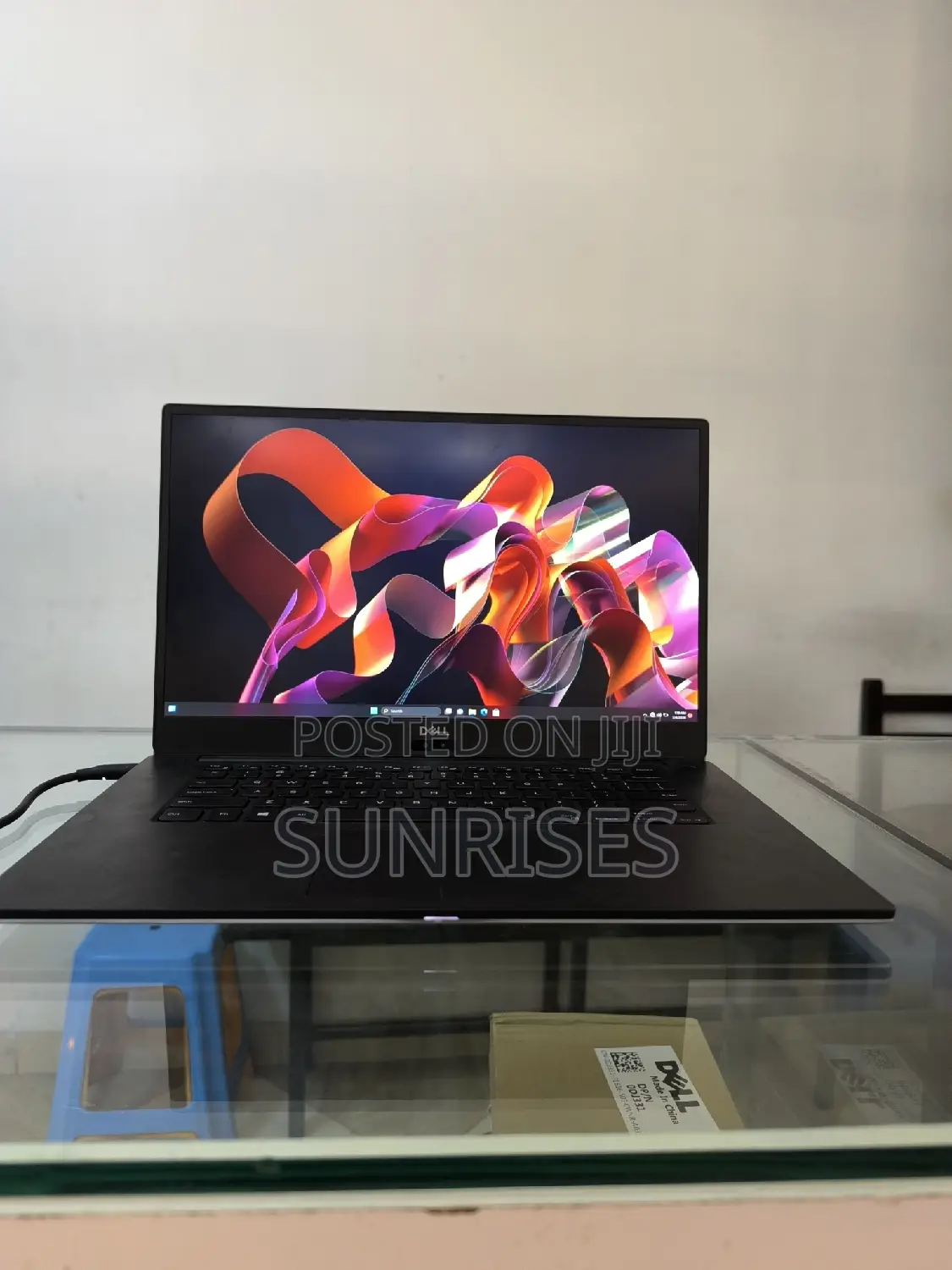 New Laptop Dell Precision 5550 16GB Intel Core I9 SSD 512GB