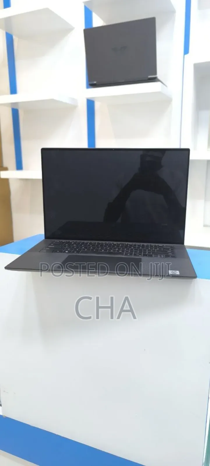 New Laptop Dell XPS 15 32GB Intel Core I7 SSD 500GB