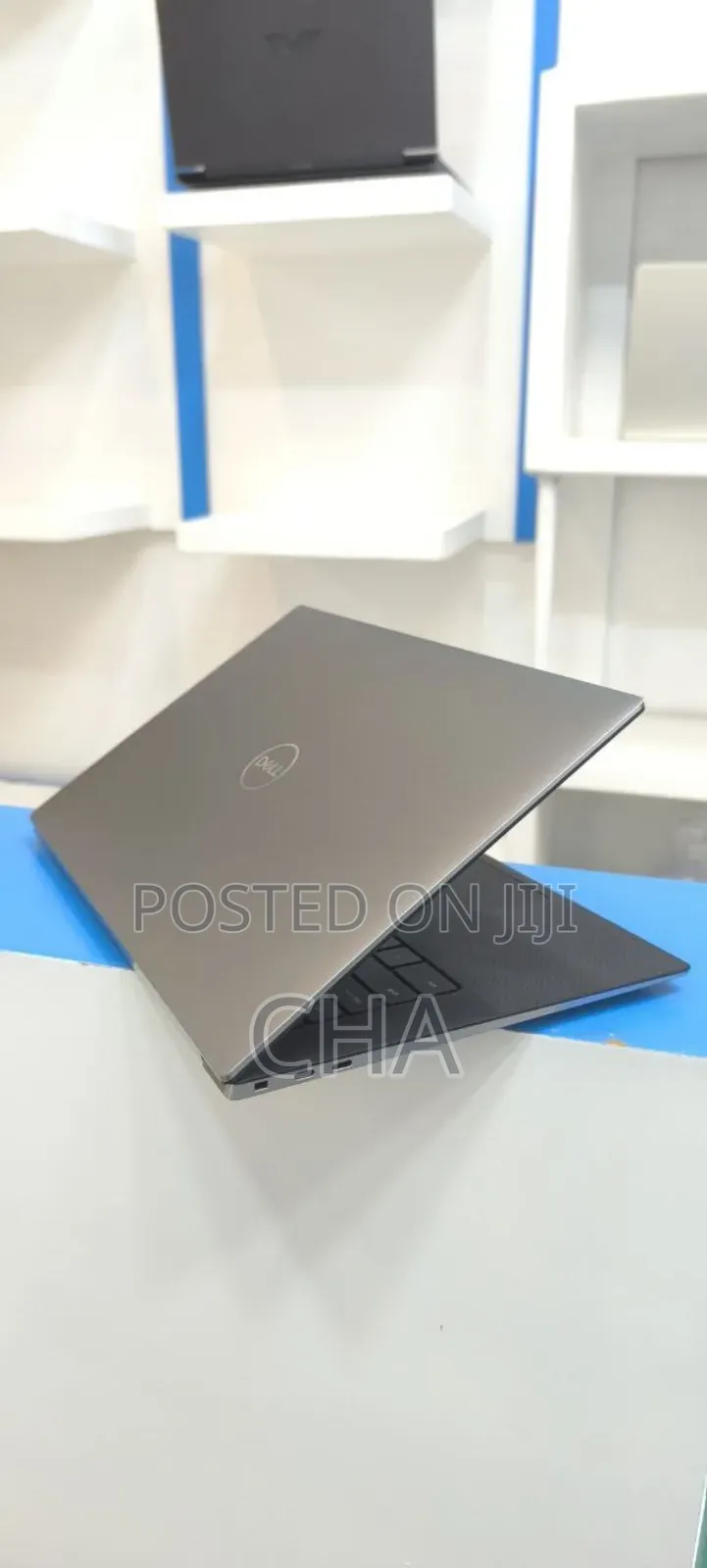 New Laptop Dell XPS 15 32GB Intel Core I7 SSD 500GB