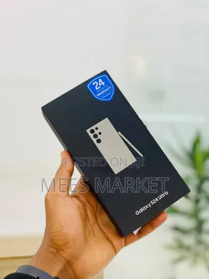 New Samsung Galaxy S24 Ultra 256 GB Gold