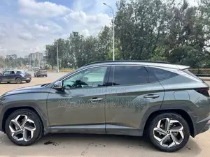 Hyundai Tucson 2022 Gray