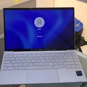 New Laptop HP Envy 15 8GB Intel Core I7 SSD 512GB