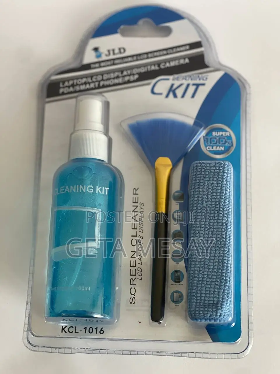 Screen Cleaning Kit ! Wipe Away Streaks And Restore Clarity