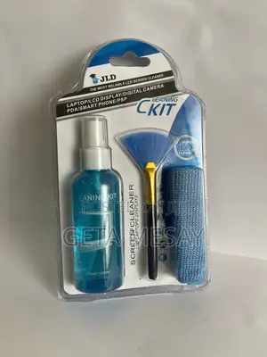 Photo - Screen Cleaning Kit ! Wipe Away Streaks And Restore Clarity