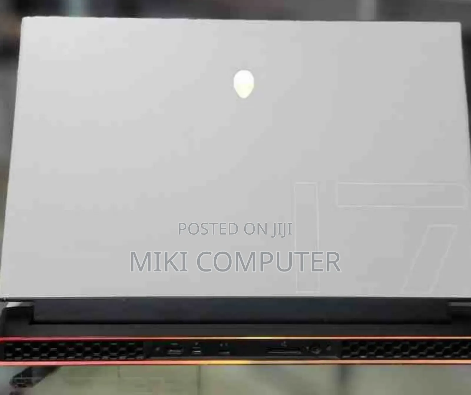 New Laptop Alienware M17x R2 16GB Intel Core I7 SSD 1T