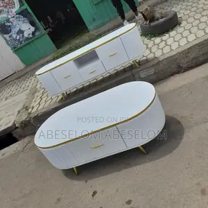 Photo - 1,50 Cm ቲቪ እስታንድ እና የሶፋ ጠረጴዛ