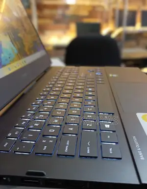 New Laptop Alienware M17x R2 16GB Intel Core I7 SSD 1T