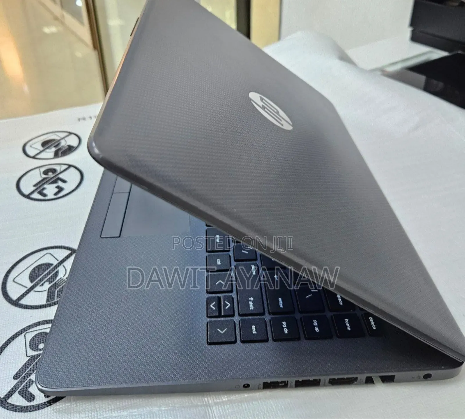 New Laptop HP Stream Notebook 8GB AMD Ryzen 3 HDD+SSD 128GB