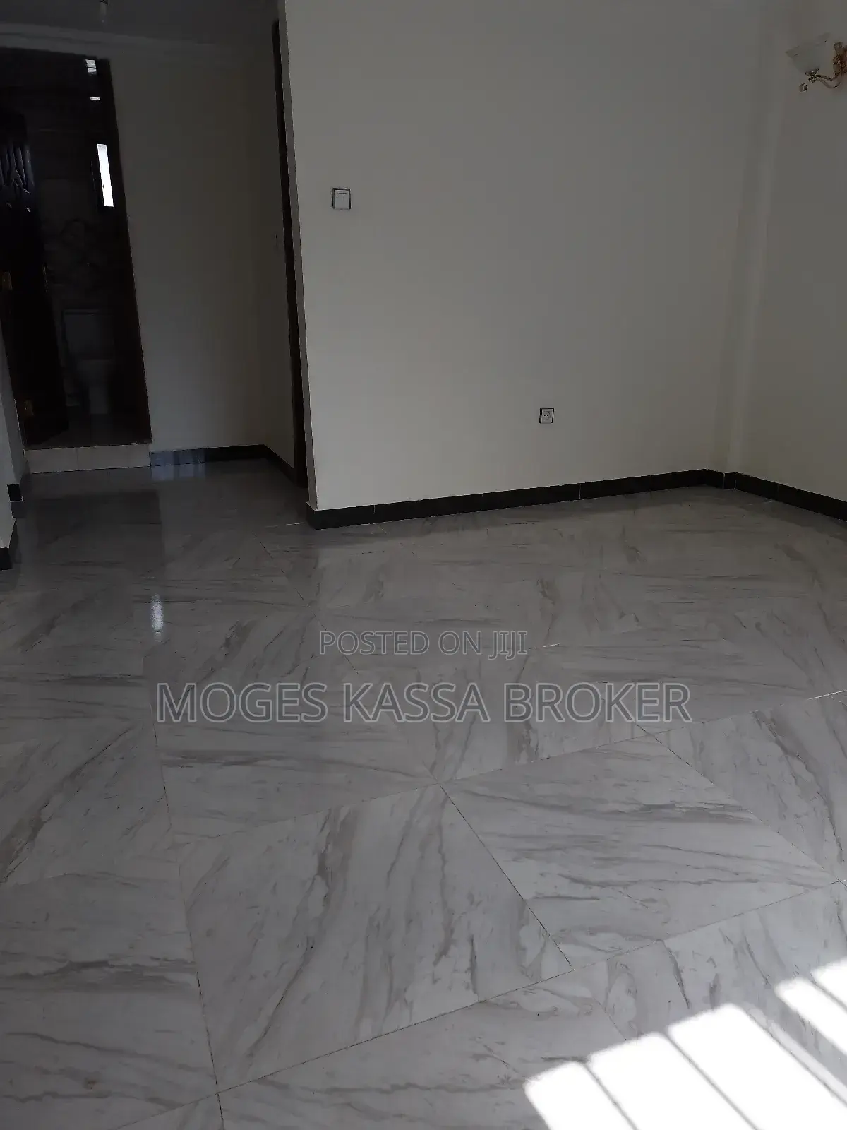 3bdrm Condo in አያት የሚሸጥ ኮንዶምኒየም ባለ, Yeka for sale