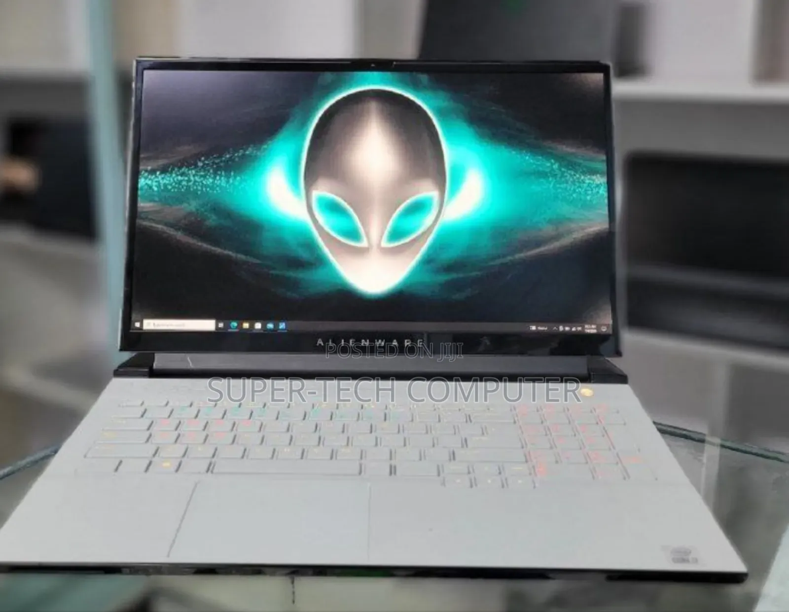 New Laptop Alienware Area-51m 16GB Intel Core I7 SSD 1T