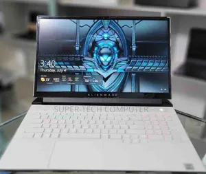 New Laptop Alienware M17x R2 16GB Intel Core I7 SSD 1T