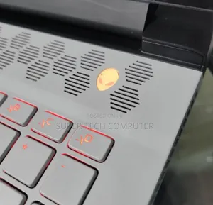 New Laptop Alienware M17x R2 16GB Intel Core I7 SSD 1T