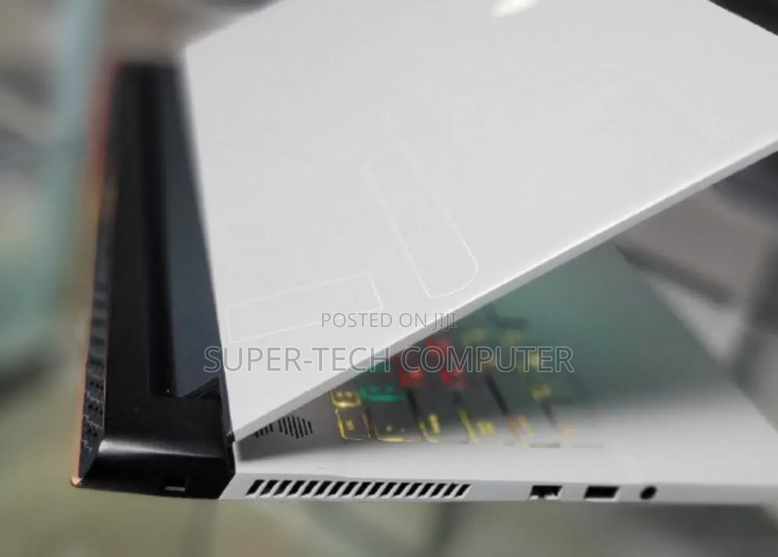 New Laptop Alienware M17x R2 16GB Intel Core I7 SSD 1T