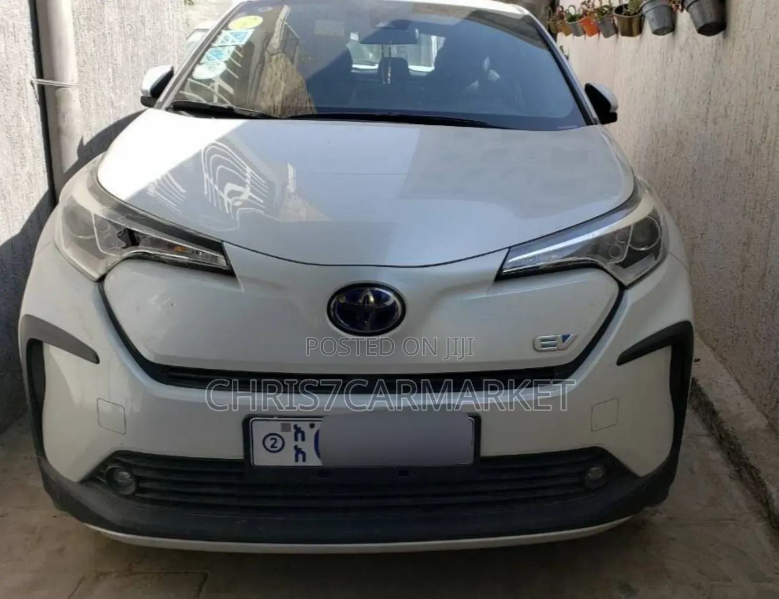 Toyota C-HR 2023 White