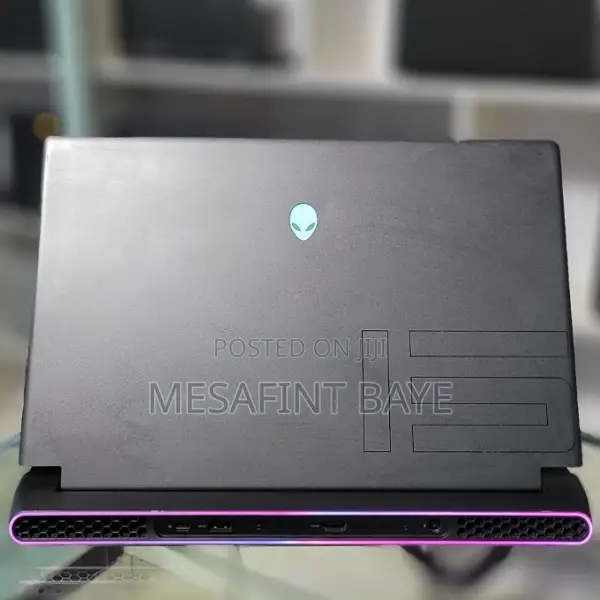 New Laptop Alienware Area-51m 16GB AMD Ryzen 9 SSD 1T