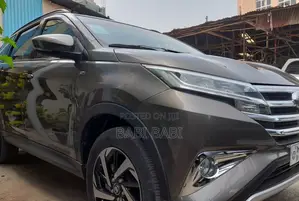 Toyota Rush 2023 Gray