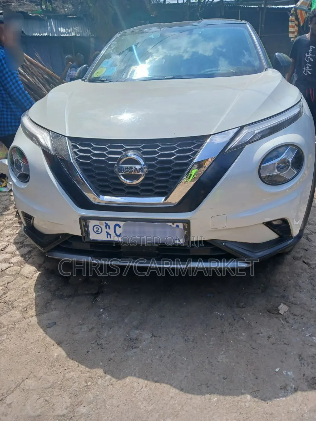 Nissan Juke SV AWD 2017 White