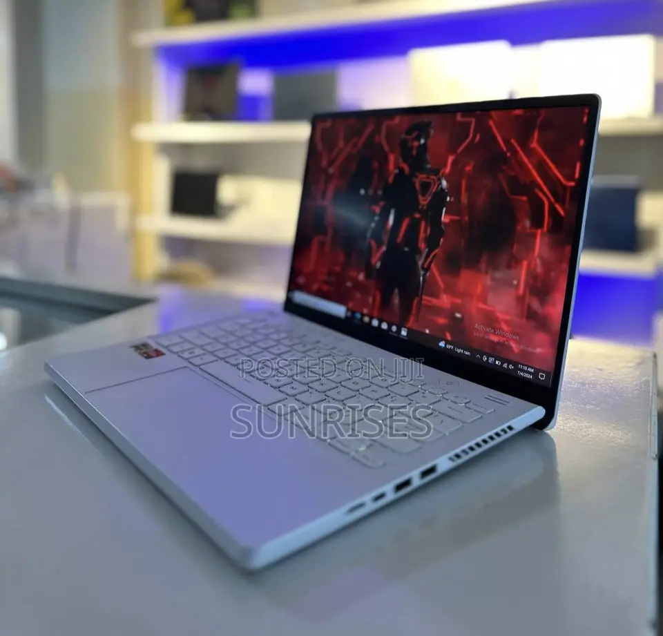 New Laptop Asus ROG Zephyrus G14 16GB AMD Ryzen 9 SSD 512GB