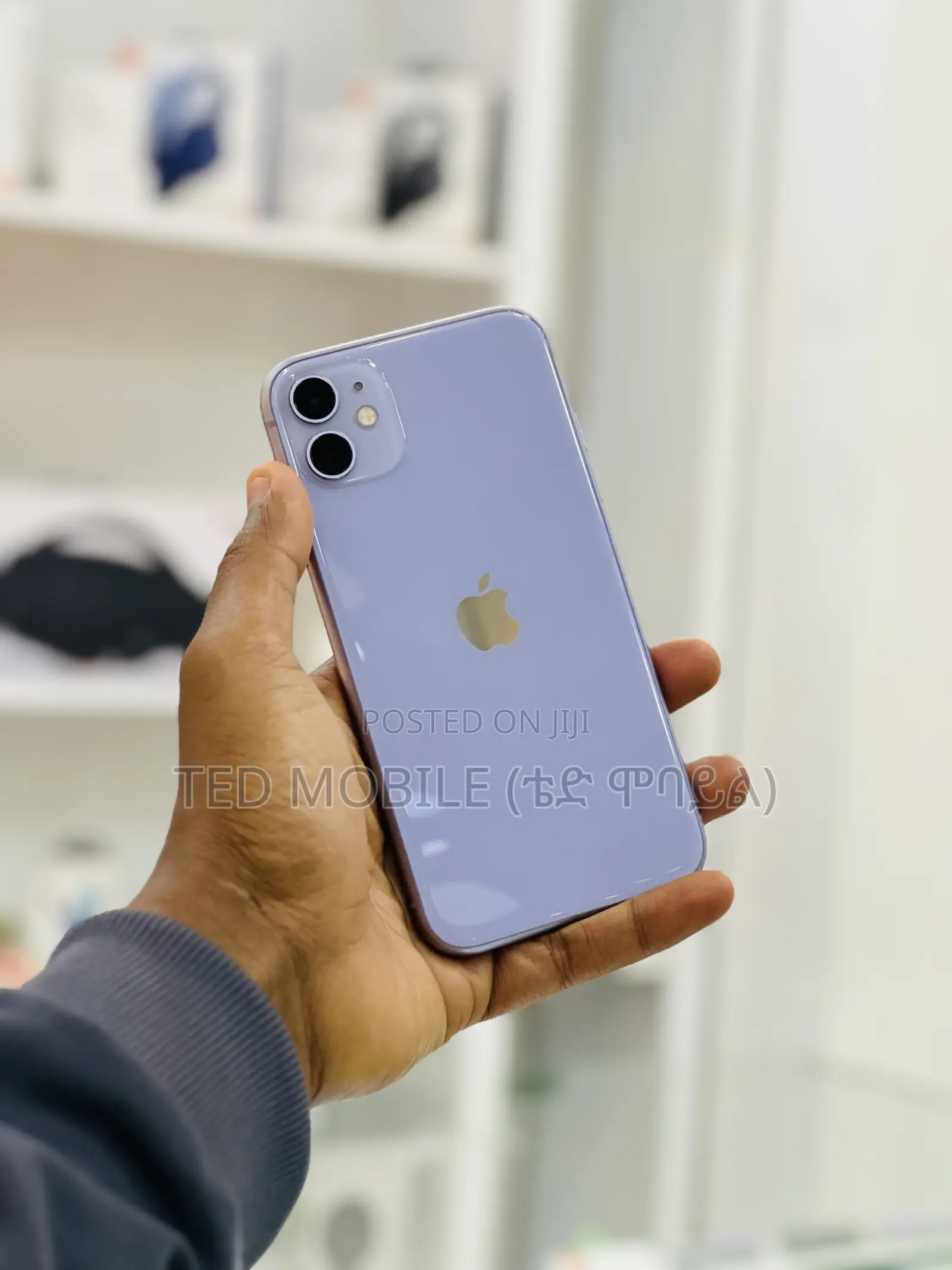 Apple iPhone 11 64 GB Purple