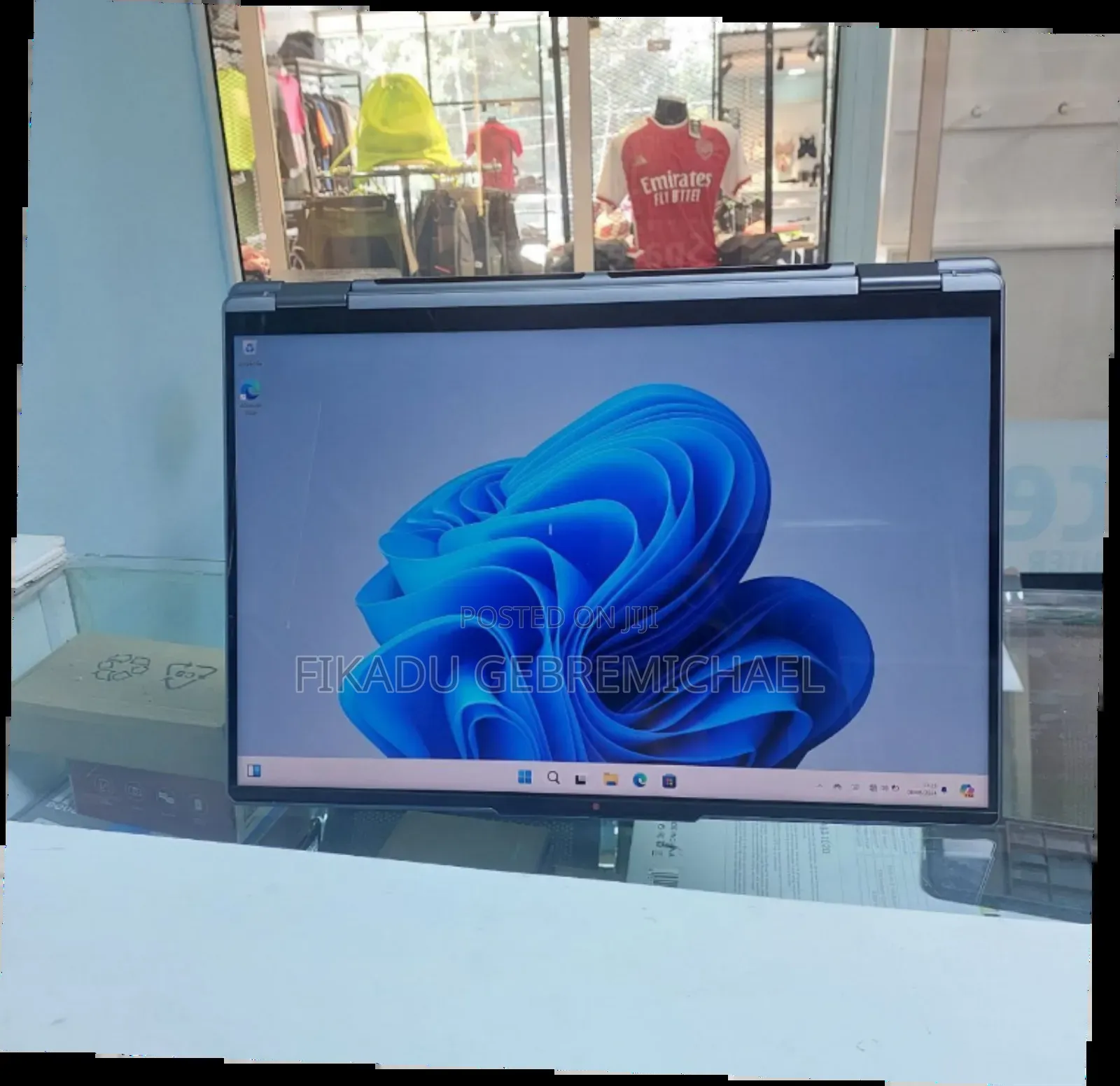 New Laptop Lenovo ThinkPad Yoga 16GB Intel Core I5 SSD 512GB