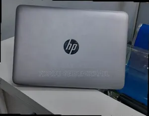 New Laptop HP EliteBook 820 G4 8GB Intel Core I5 SSD 256GB