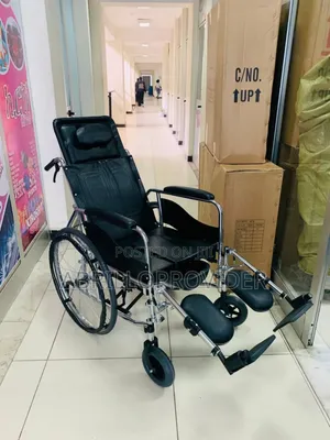 Wheelchair for Medical Purpose New Multifunctional Wheelchai