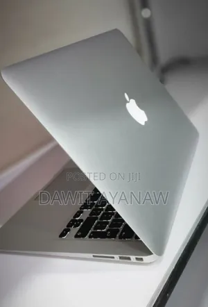 New Laptop Apple MacBook Air 2017 8GB Intel Core I5 HDD+SSD 128GB