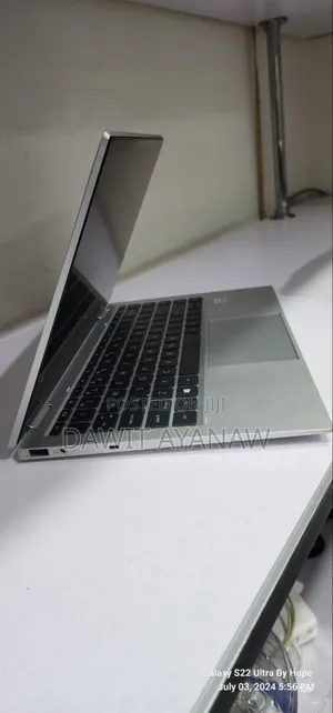 New Laptop HP EliteBook X360 1040 G7 12GB Intel Core I7 SSD 512GB