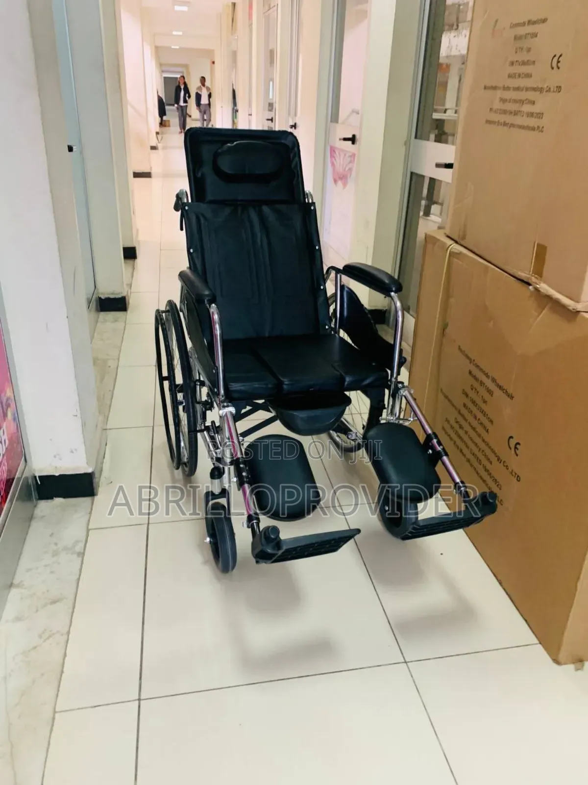 Wheelchair New Multifactorial Wheelchair for Sales Wheelchai