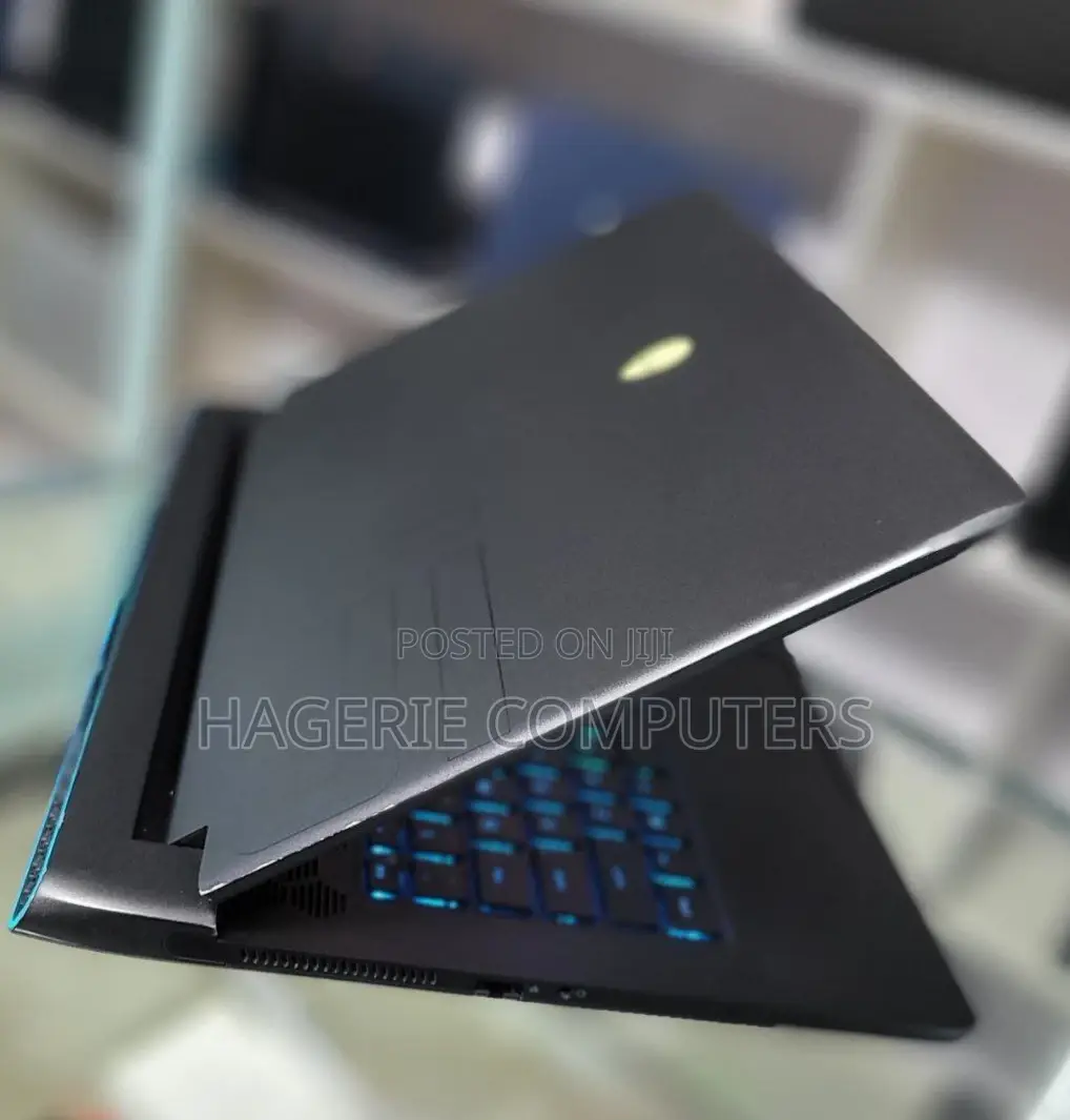 New Laptop Alienware M17x R2 16GB AMD Ryzen 9 SSD 1T