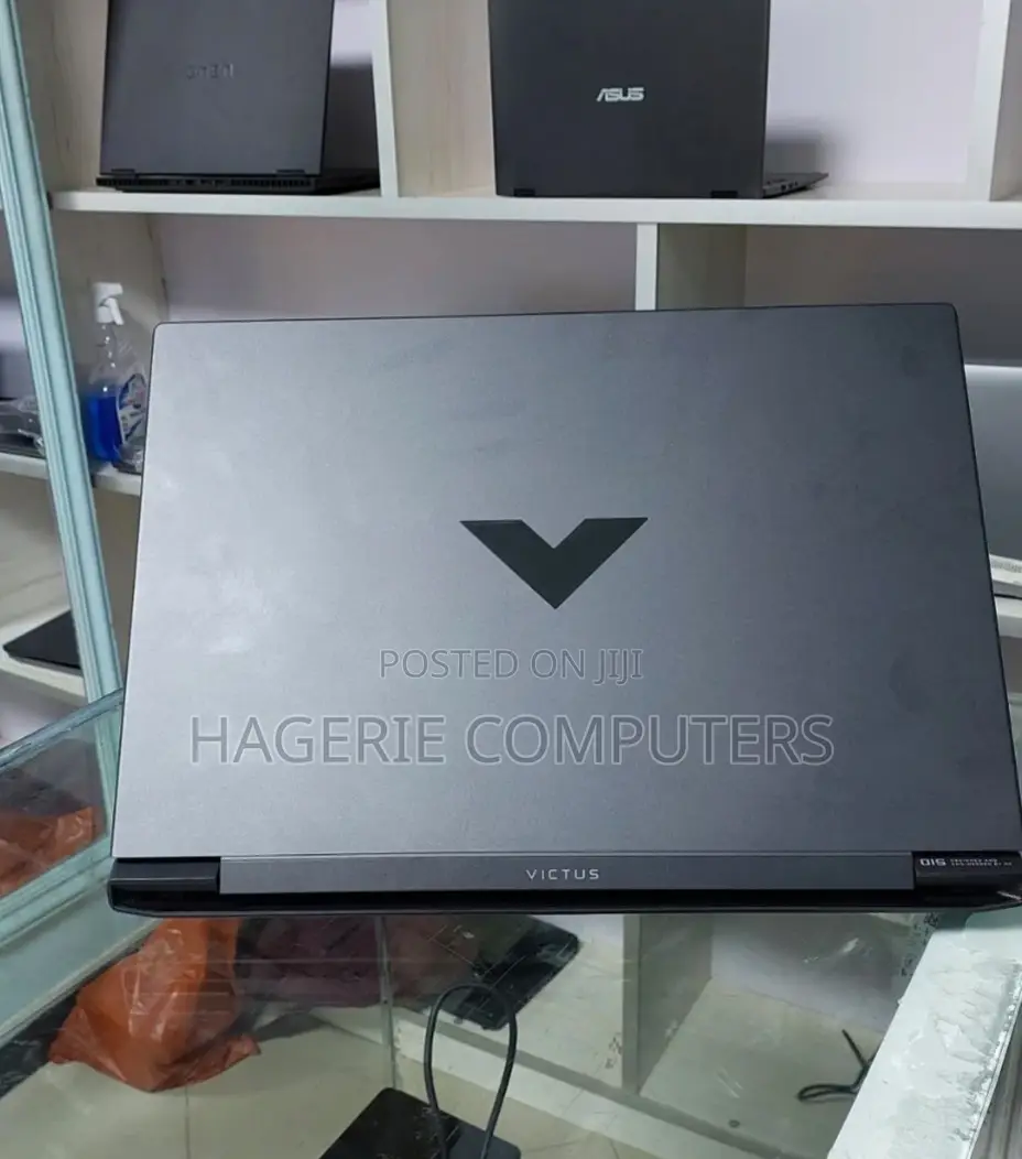 New Laptop HP Victus 15 8GB AMD Ryzen 5 SSD 512GB