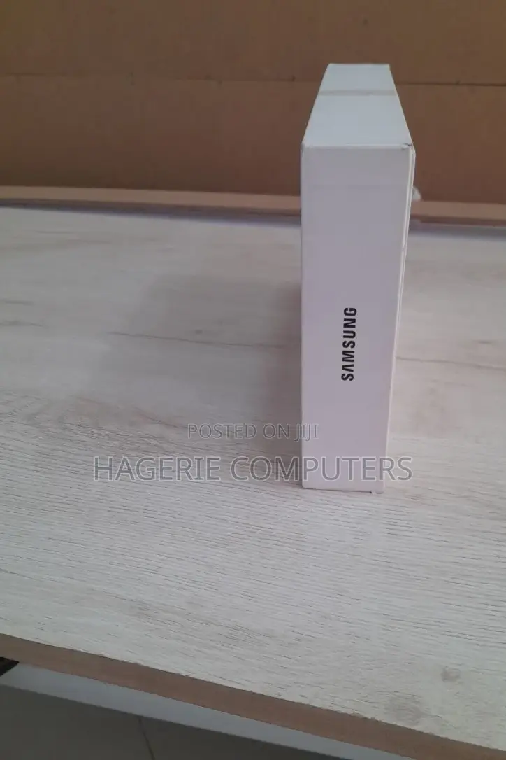 New Samsung Galaxy Tab A8 10.5 (2021) 128 GB Gray