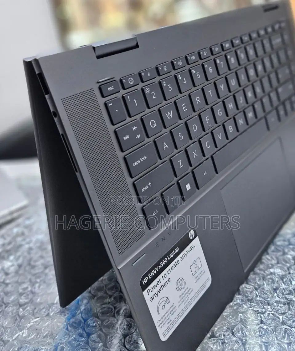 New Laptop HP Envy X360 36GB Intel Core I7 SSD 512GB