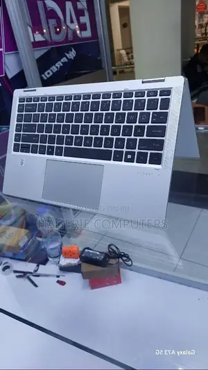Photo - New Laptop HP EliteBook X360 1040 G7 16GB Intel Core I7 SSD 512GB