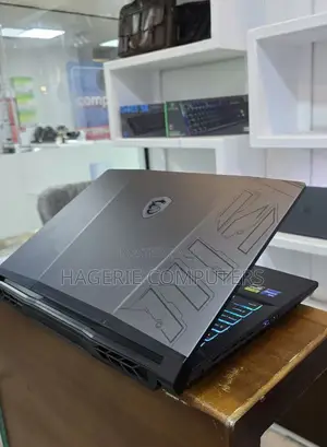 New Laptop MSI Raider GE76 12UGS 32GB Intel Core I9 SSD 2T