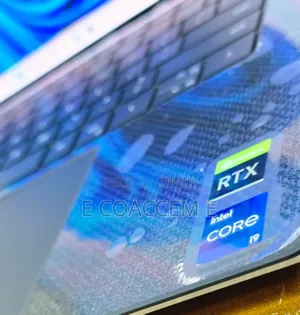 New Laptop Dell XPS 15 32GB Intel Core I9 SSD 2T