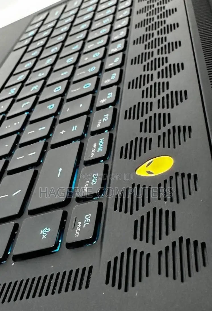 New Laptop Alienware Area-51m 32GB Intel Core I7 SSD 1T