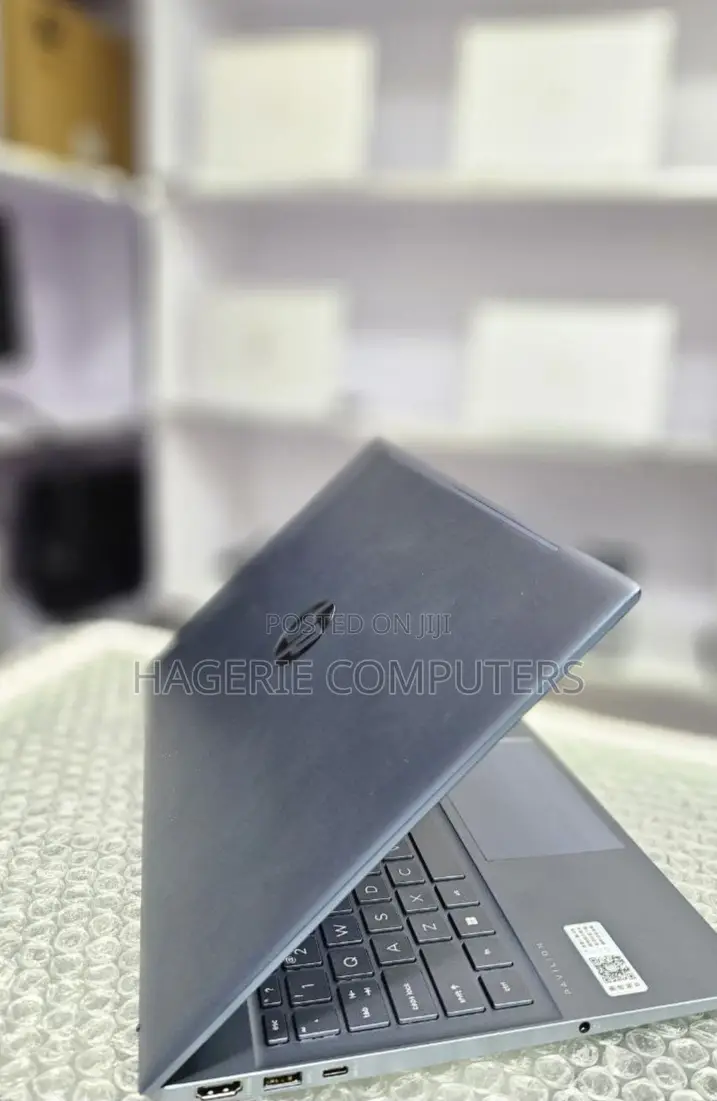 New Laptop HP Pavilion 14-Ce3064st 16GB Intel Core I5 SSD 512GB