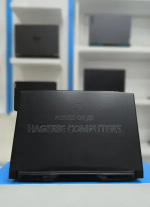 Photo - New Laptop MSI 16GB Intel Core I7 SSD 512GB