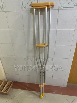 Photo - Hardly Stronge/Durable Pair of Crutches/Cranch/Crunch/ክራንች