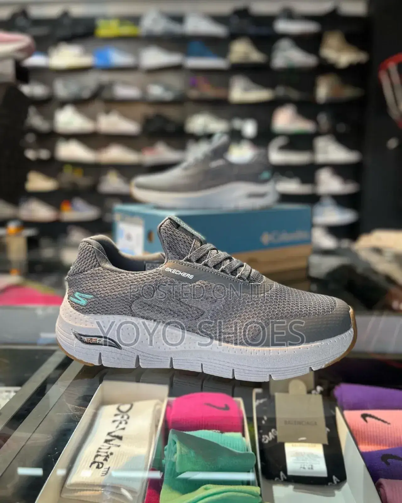Sketchers Comfortable Fashion Shoes