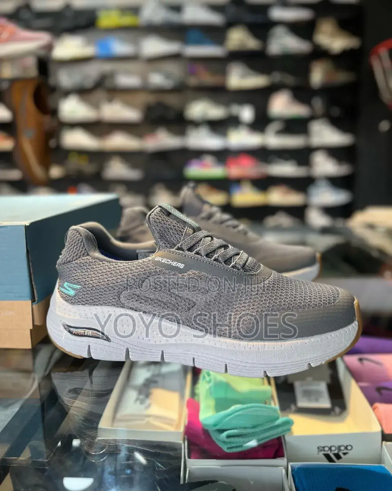 Sketchers Comfortable Fashion Shoes