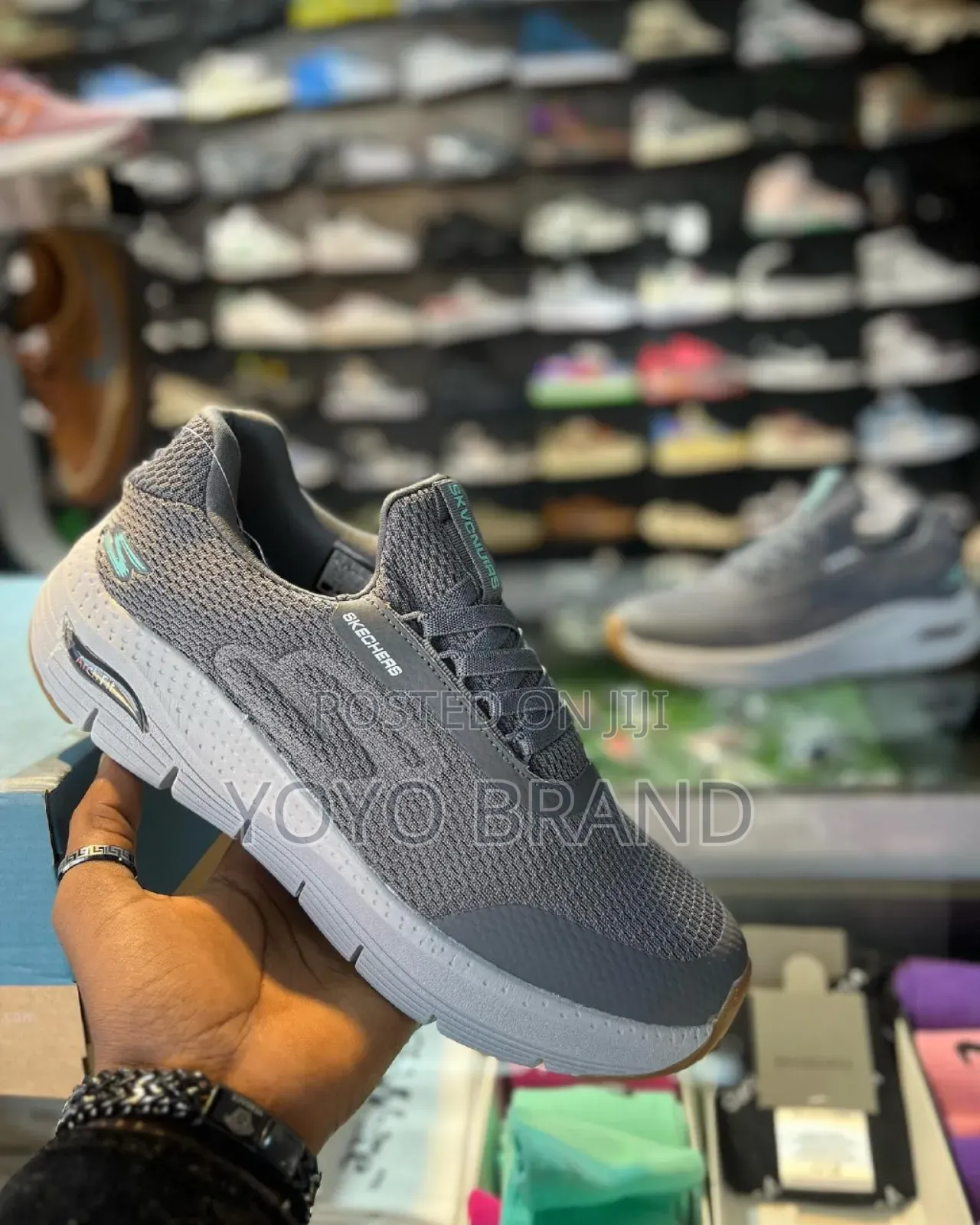 Sketchers Comfortable Fashion Shoes