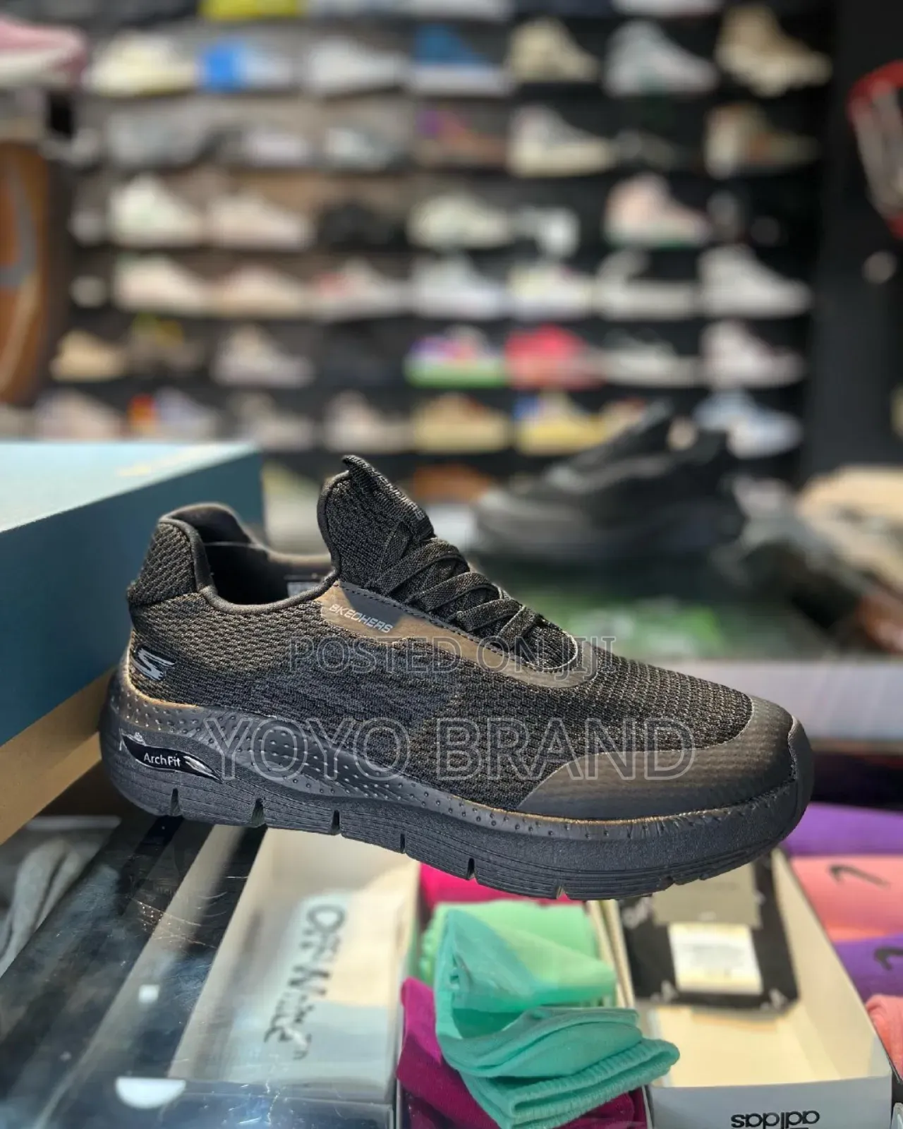 Sketchers Comfortable Fashion Shoes