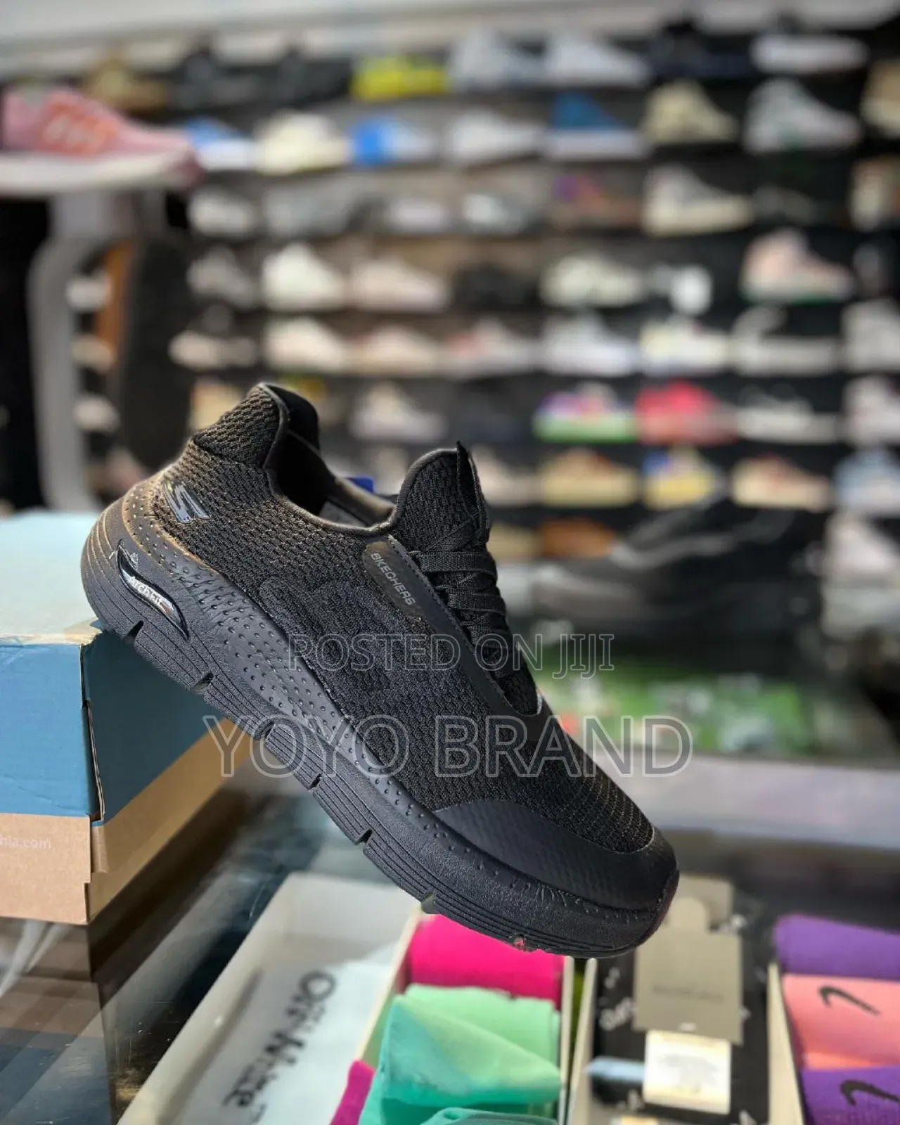 Sketchers Comfortable Fashion Shoes