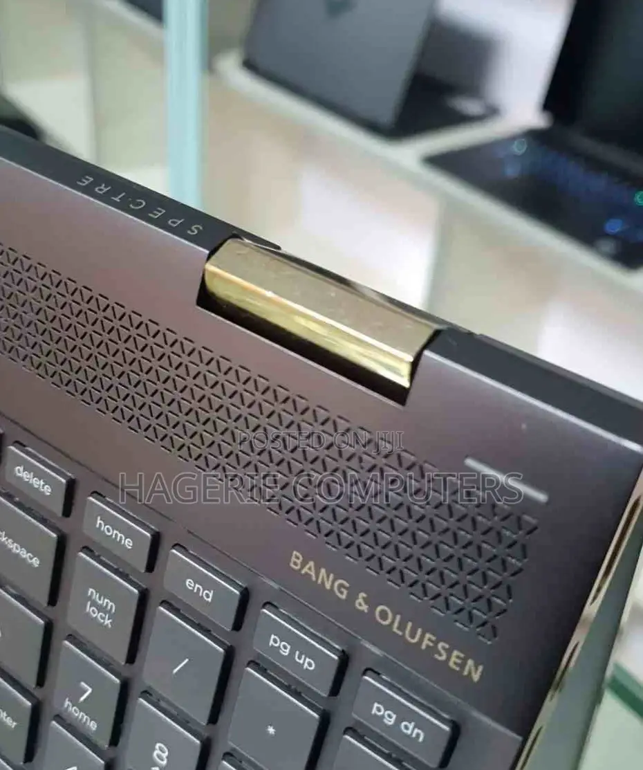 New Laptop HP Spectre X360 16GB Intel Core I7 SSD 512GB