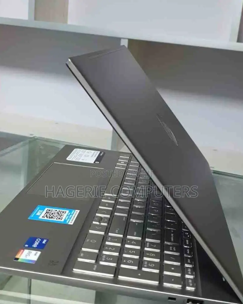 New Laptop HP 16GB Intel Core I5 SSD 512GB